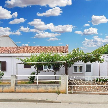 House Fazana 1456 Villa Kültér fotó
